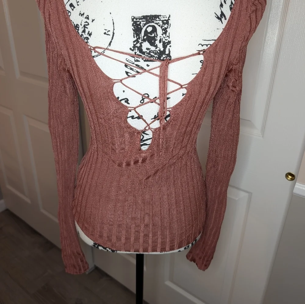 NWT Free People Ribbed Scoop-Neck Sweater in Dusty Rose